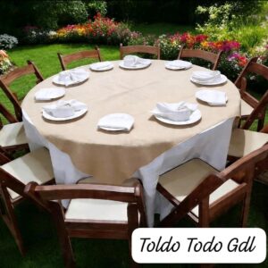 Mesa Redonda con 10 sillas de Madera